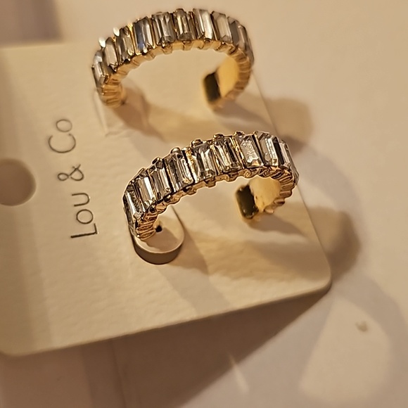 LOU & CO NWT gold and silver stone hoop earrings - Picture 2 of 9